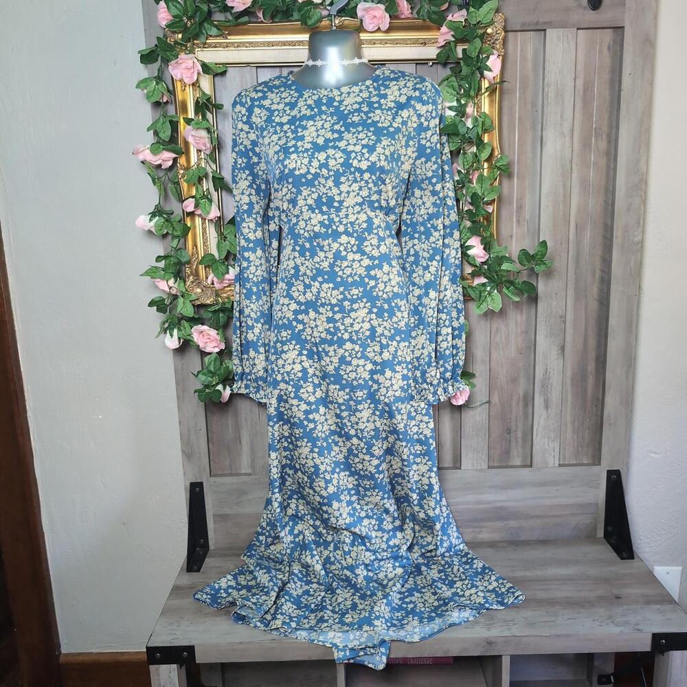 Blue floral long sleeve maxi